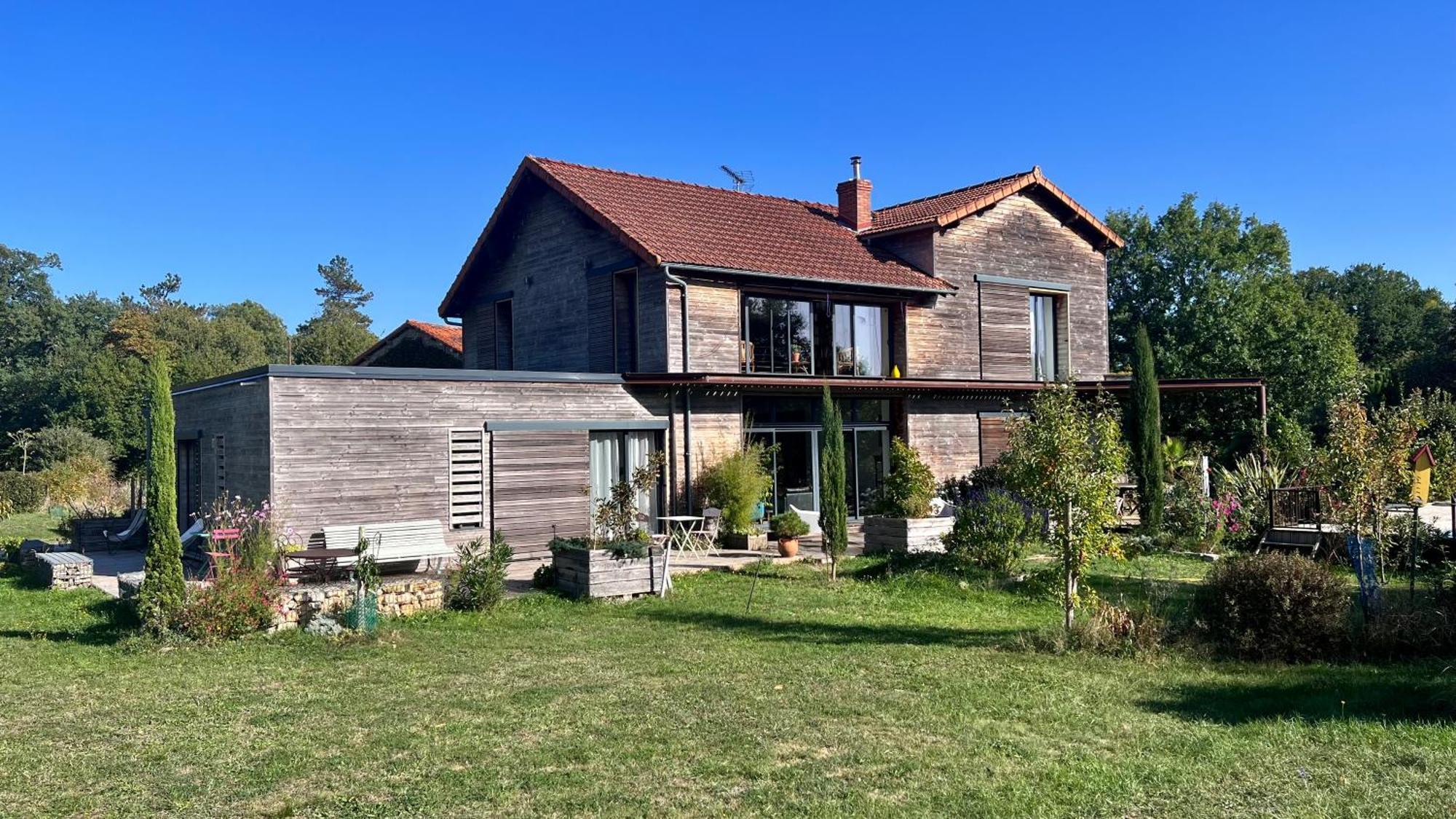 Relais De La Brande Bed and Breakfast Saint-Gourson Exteriör bild